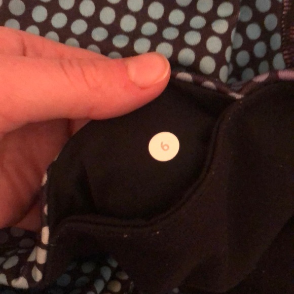 Lululemon wunder under blue dot leggings - Picture 2 of 2